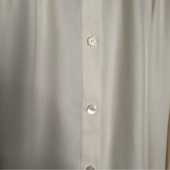 Frame | Cream Silk Button Down Top Size Small - Picture 9 of 11